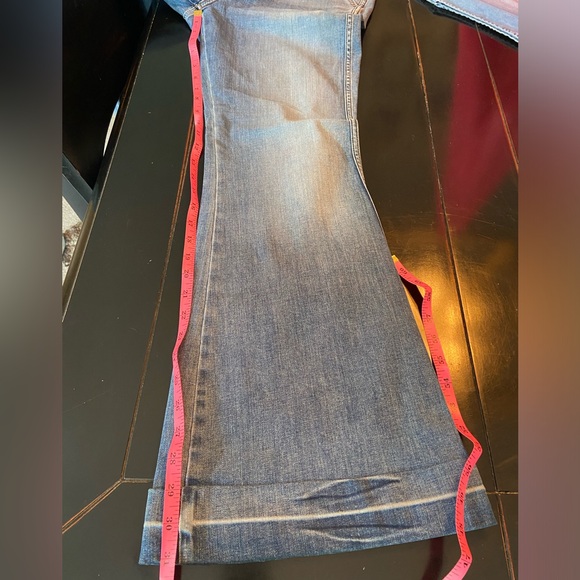 Express Bell Flare High Rise Jeans - Picture 8 of 10